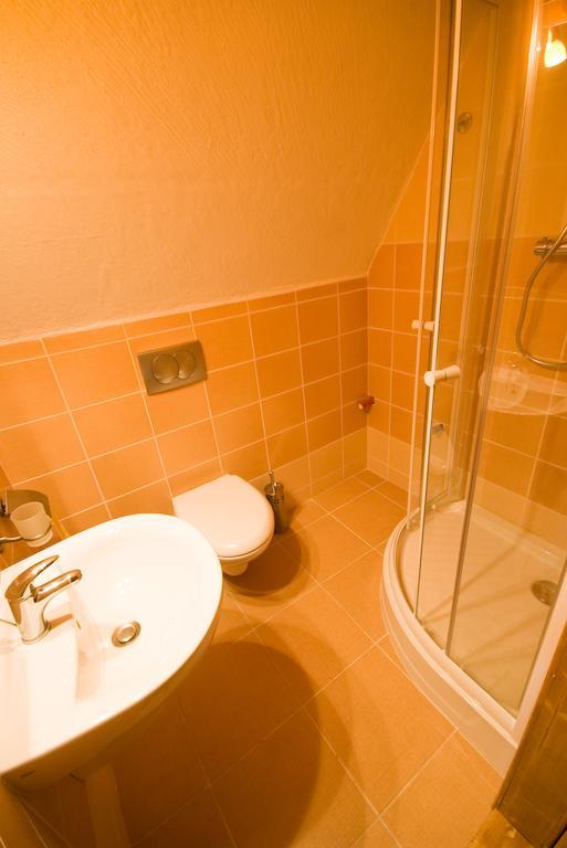 Pod Zielonym Bykiem Witów Buitenkant foto